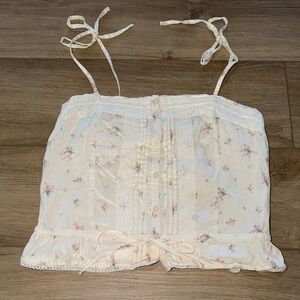 Brandy Melville floral lace tank top Delicate White Floral Lace-Trim Cami Top OS